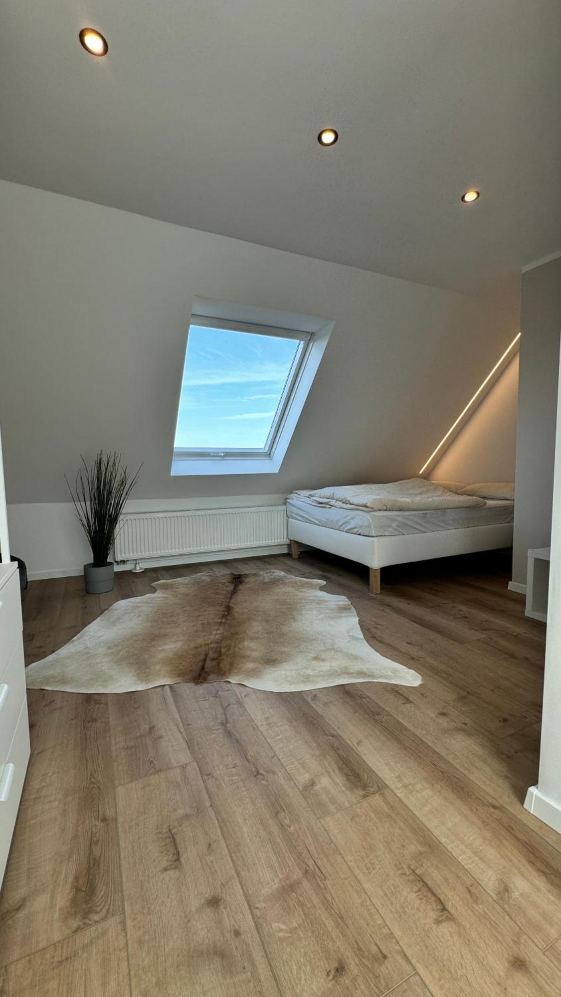 Stylisches Nahe Messe & Baldeneysee - Ruhig & Perfekt Angebunden *